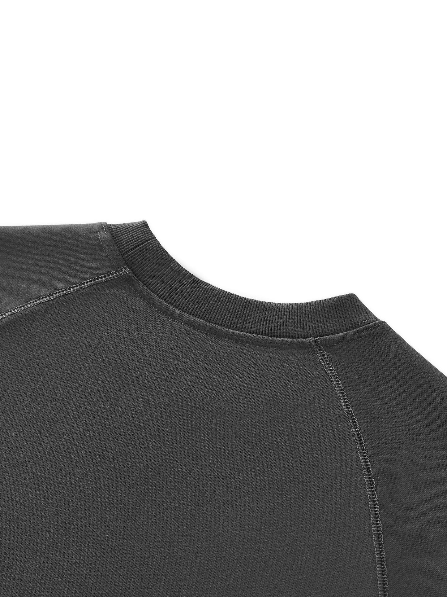 sweatshirt,fashion,essentials,unisex