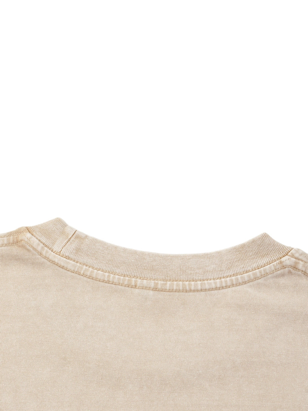 fashion,streetwear,essentials,tee