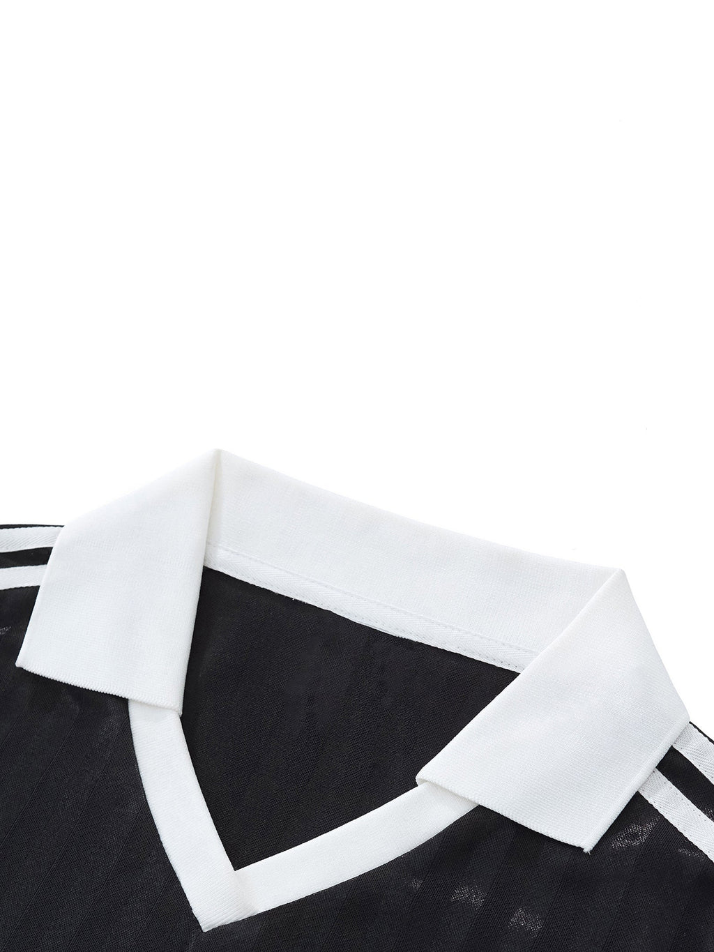 fashion,tee,women,essentials,essntialelemnts