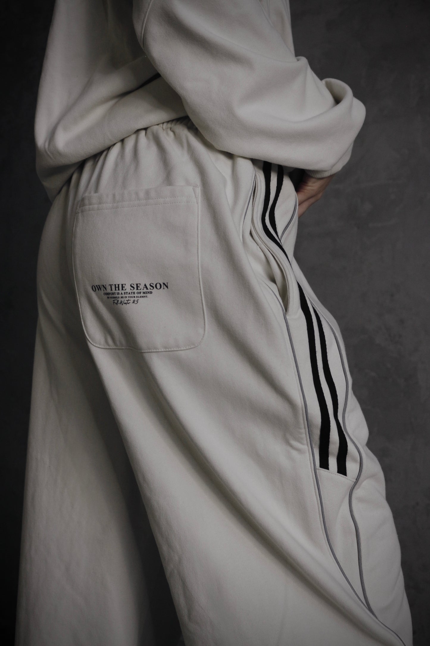 ESSNTIAL ELEMNTS OTS Unisex 365G Reflection Striped Straight-Leg Sweatpants