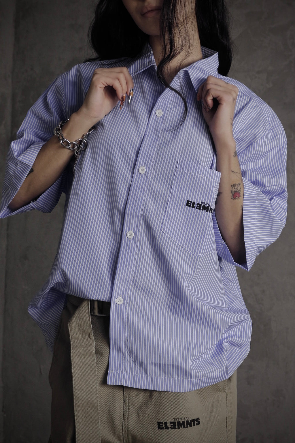 ESSNTIAL ELEMNTS OTS. Unisex 100G Oversized Vertical-Stripe Boxy Shirt - Essntial Elemnts