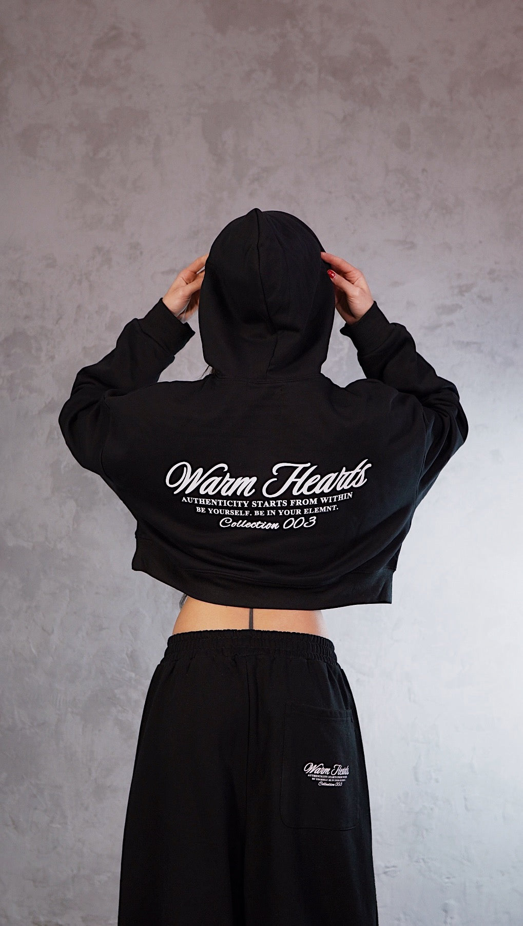 EESNTIAL ELEMNTS WH Women's 350G Cropped Hoodie - Essntial Elemnts