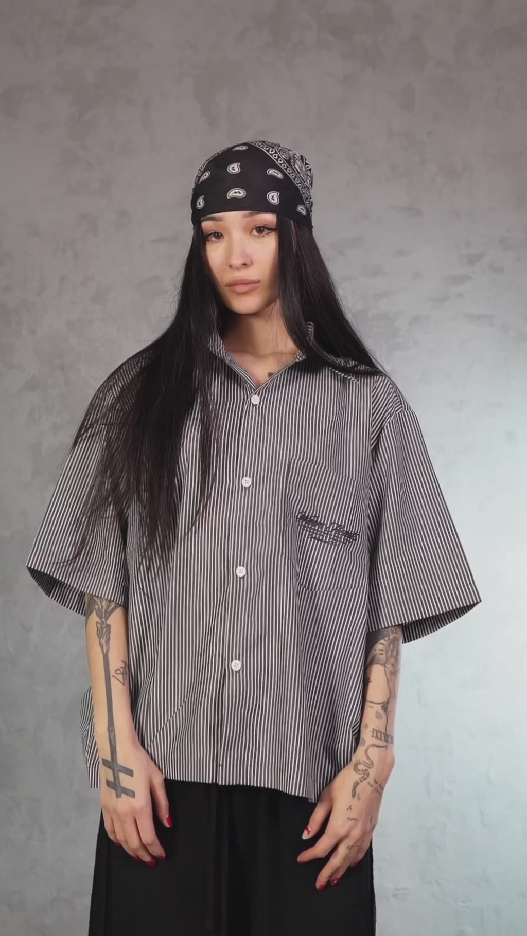 ESSNTIAL ELEMNTS WH Oversized Vertical Stripe Boxy Shirt